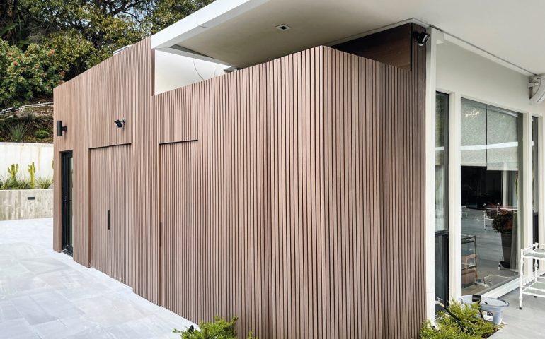 Residential in Los Angeles Featuring Siding